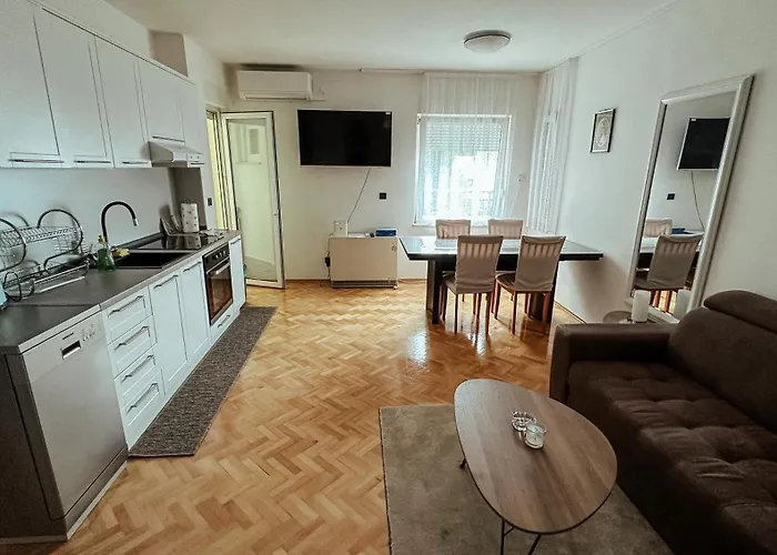Apartament Jelena